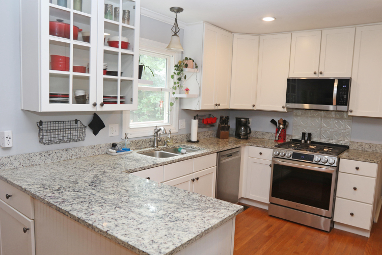 Listing Image 13