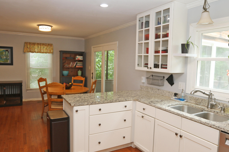 Listing Image 15
