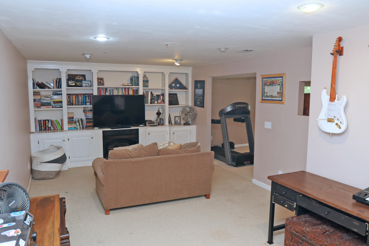Listing Image 29