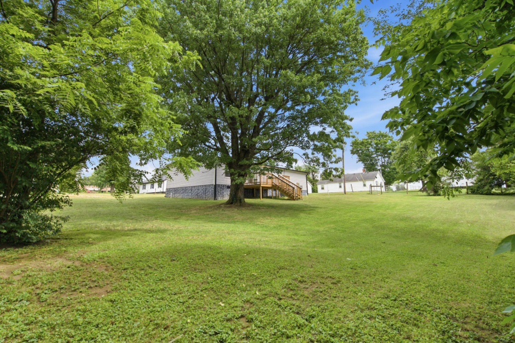 Listing Image 32