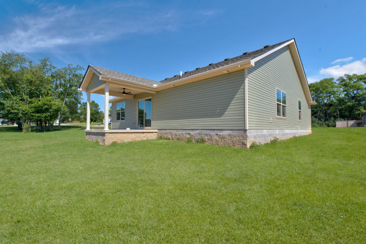 Listing Image 24
