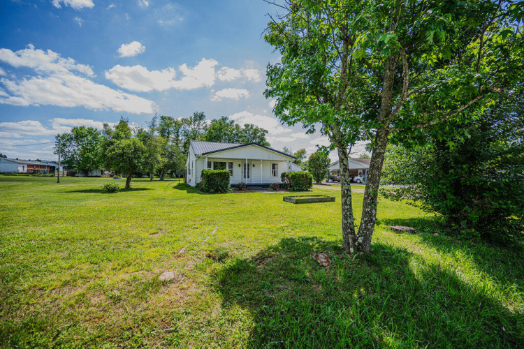 Listing Image 24
