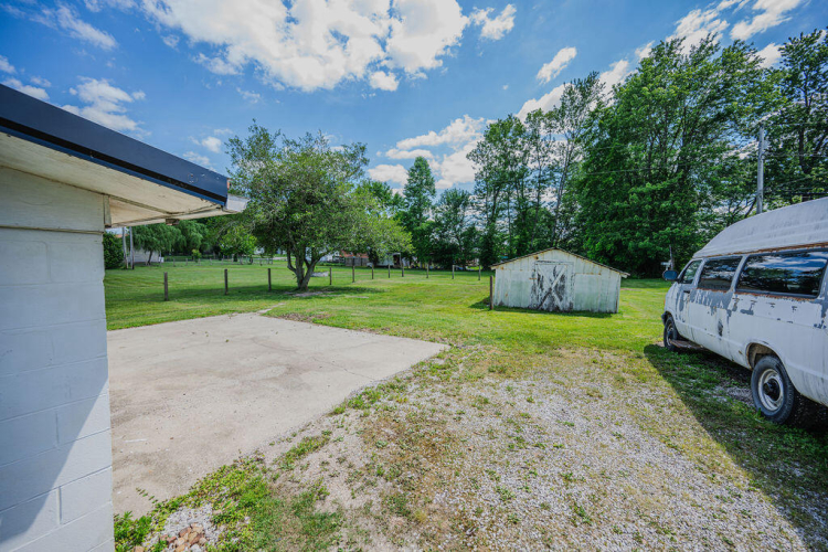 Listing Image 27