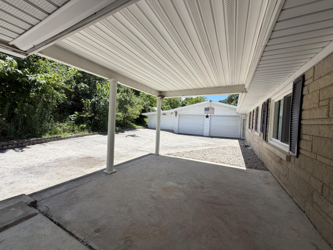 Listing Image 25