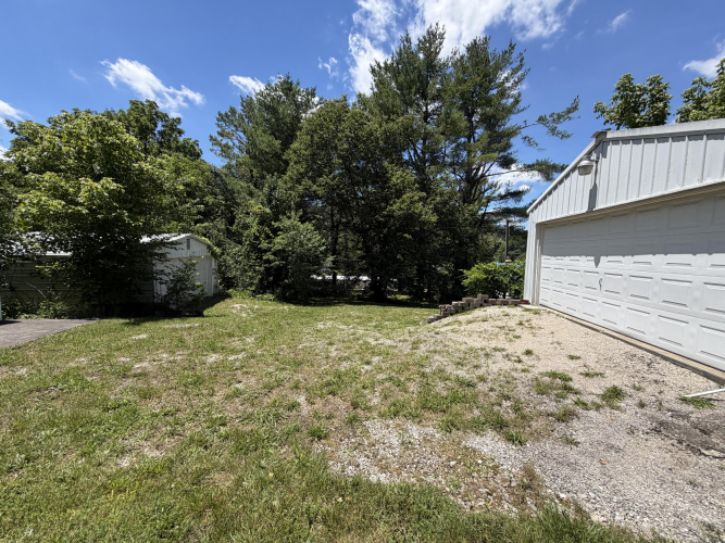 Listing Image 43