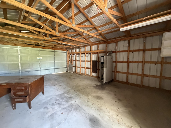 Listing Image 46