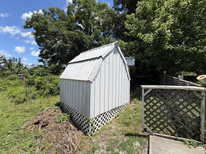 Listing Image 47