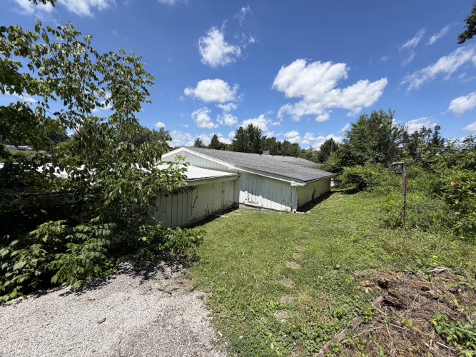 Listing Image 49