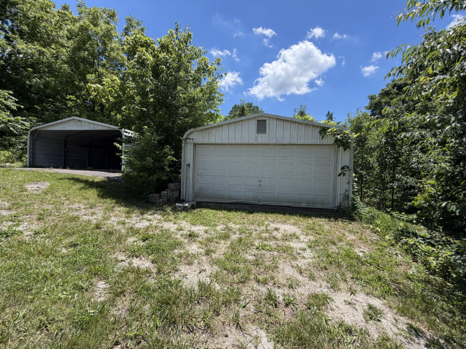 Listing Image 52