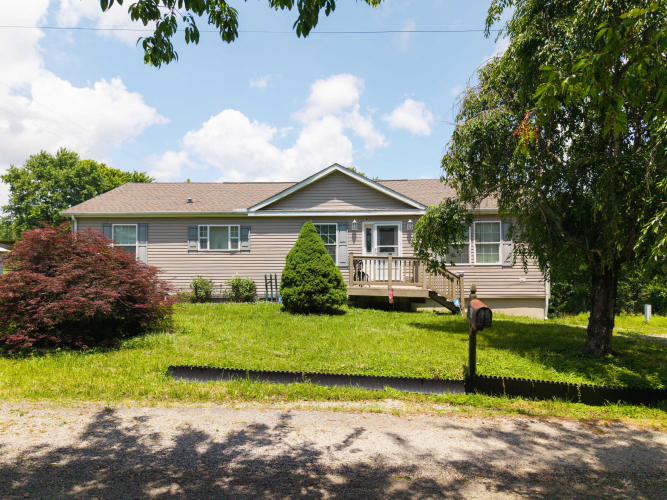 Listing Image 4