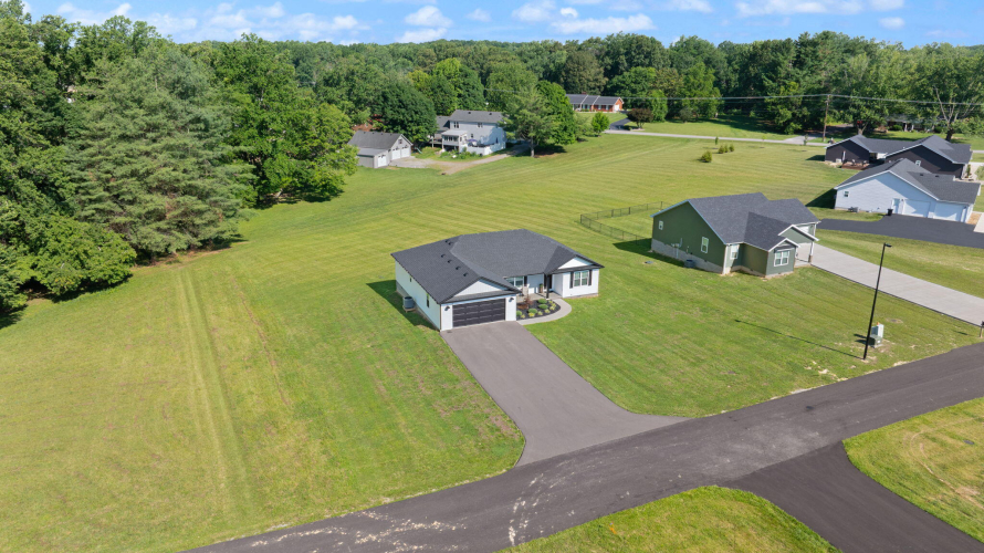 Listing Image 36