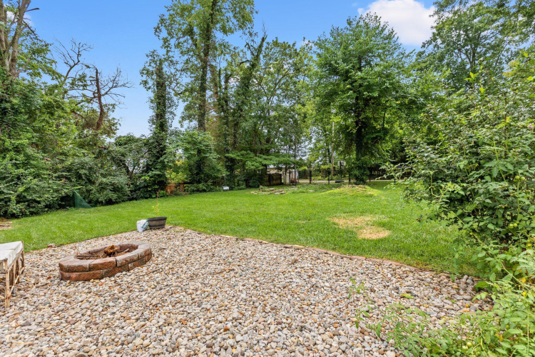 Listing Image 57