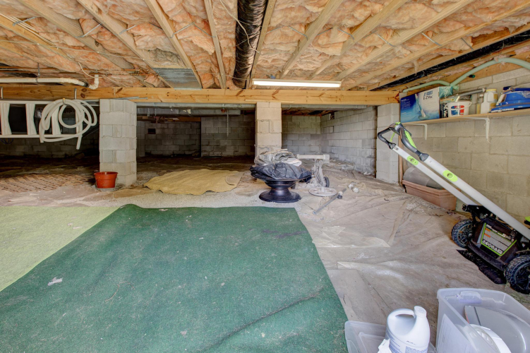 Listing Image 24