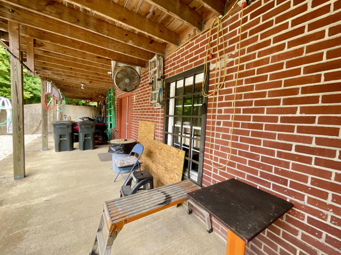 Listing Image 33