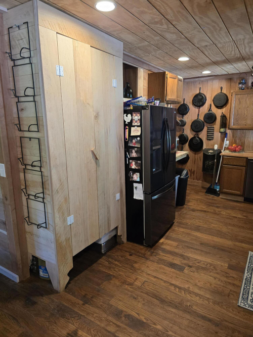 Listing Image 12