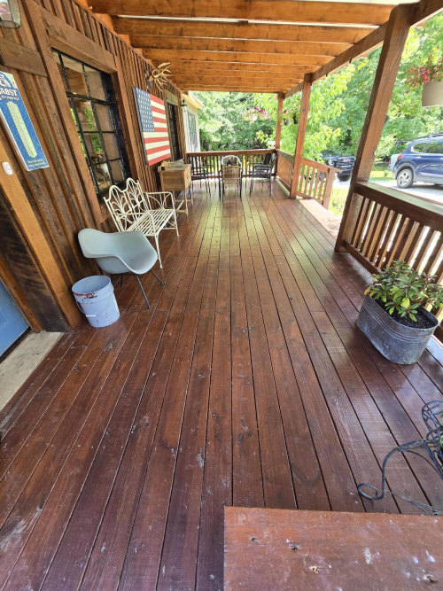 Listing Image 4