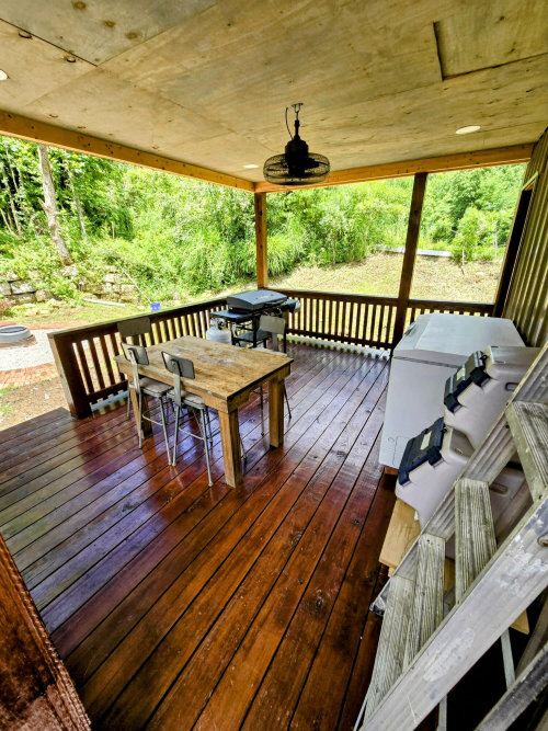 Listing Image 7