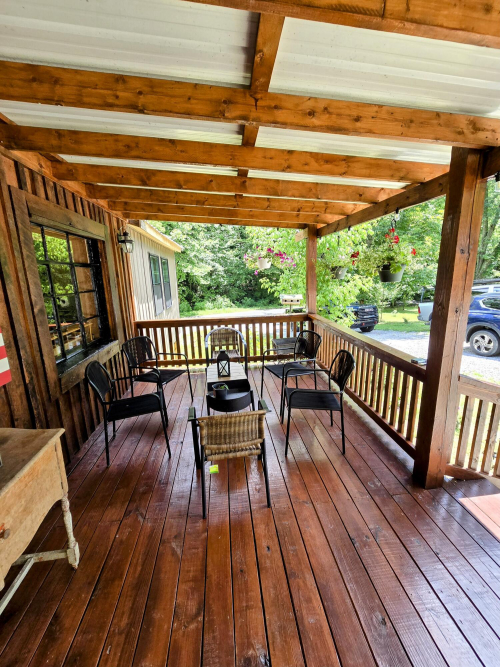 Listing Image 8