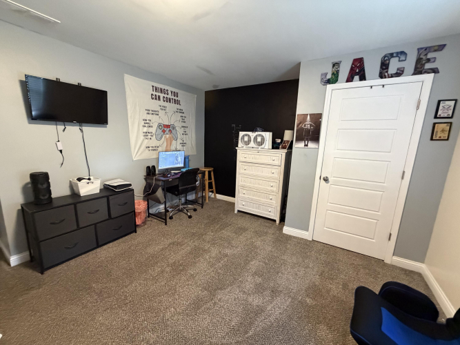 Listing Image 38
