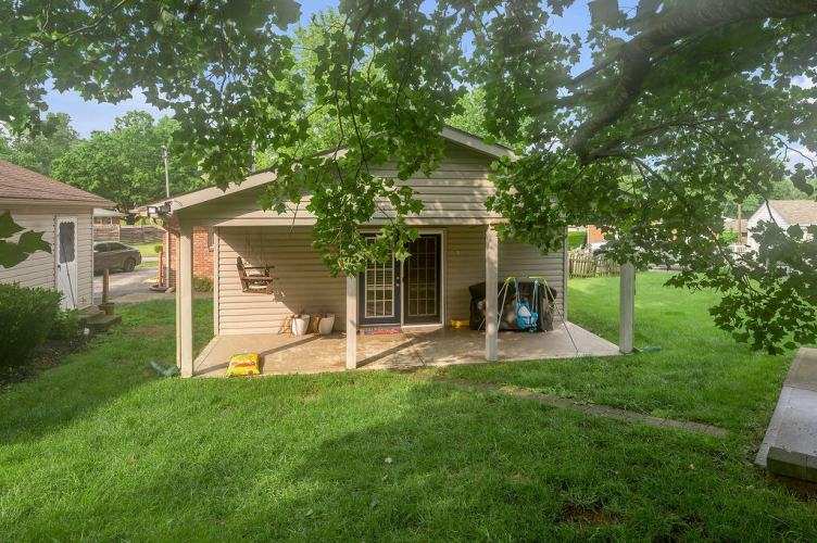 Listing Image 9
