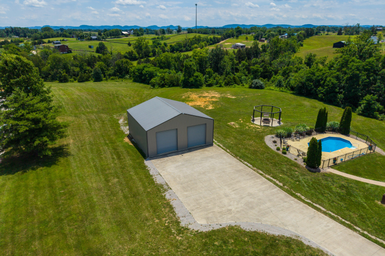 Listing Image 17