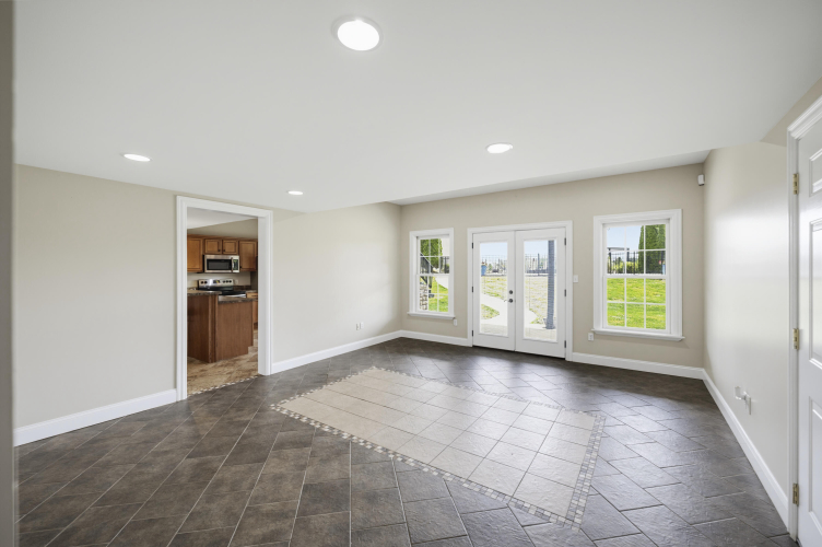 Listing Image 57
