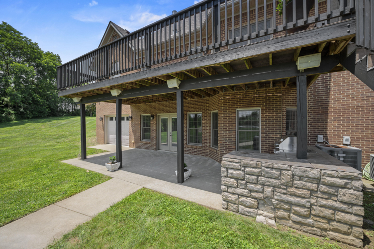 Listing Image 75
