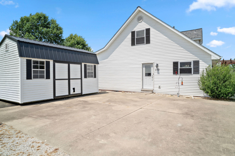 Listing Image 5