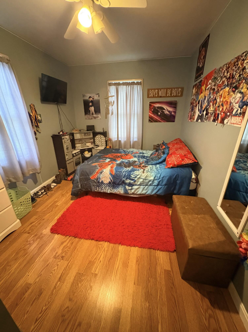 Listing Image 63