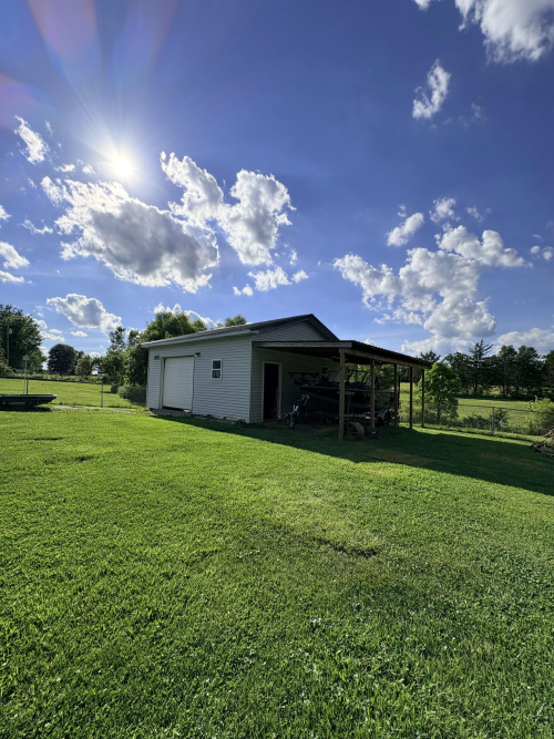 Listing Image 75