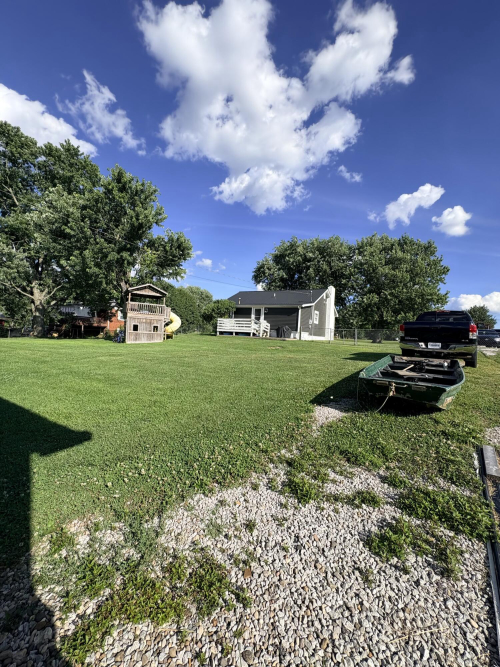 Listing Image 76