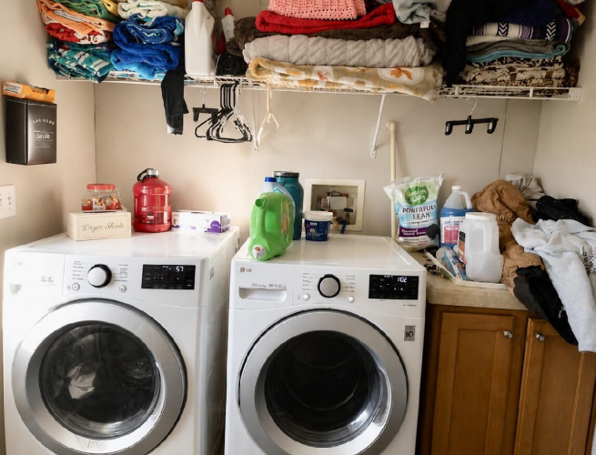 Listing Image 11