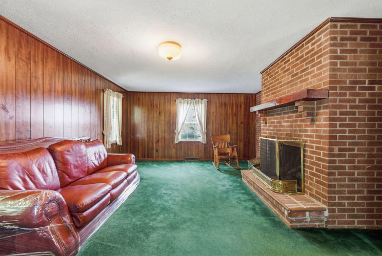 Listing Image 18