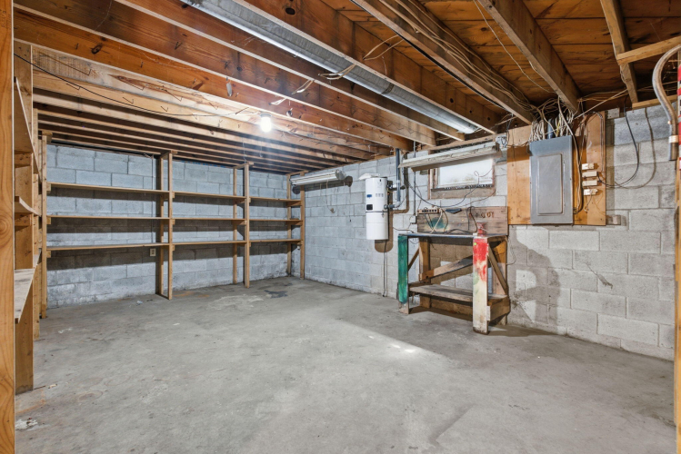 Listing Image 49