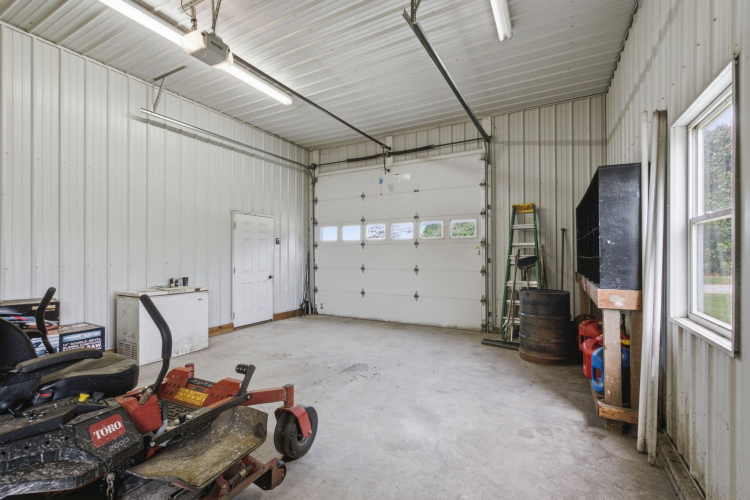 Listing Image 58