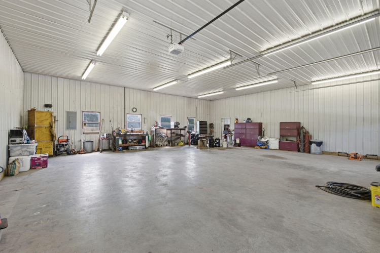 Listing Image 59