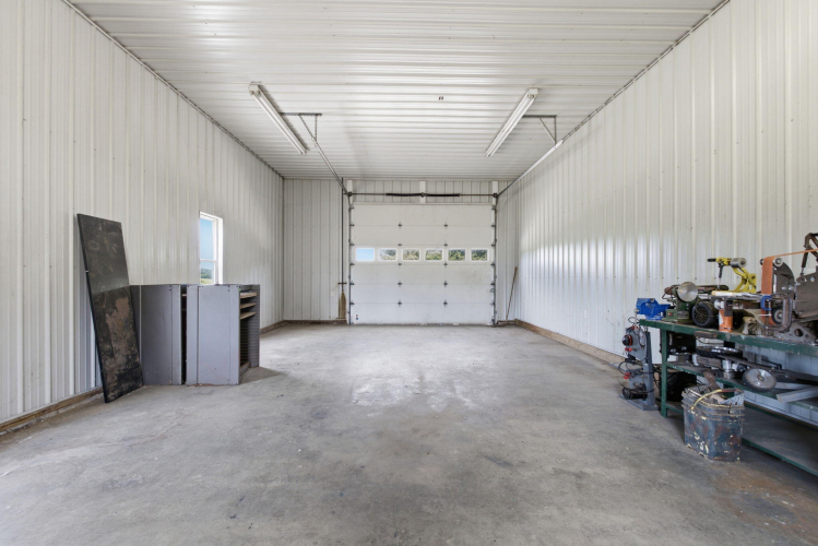 Listing Image 61