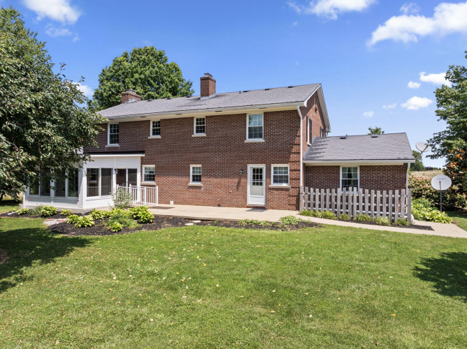 Listing Image 79
