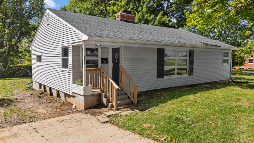 Listing Image 24