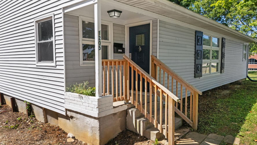 Listing Image 25
