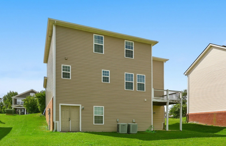 Listing Image 52