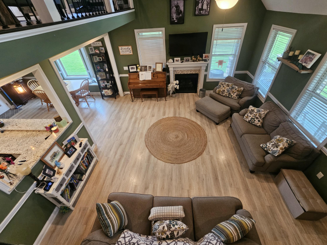 Listing Image 19