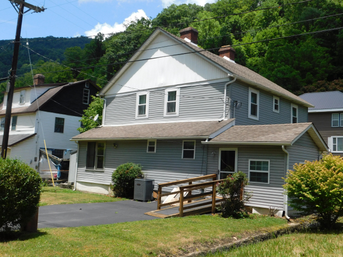 Listing Image 101