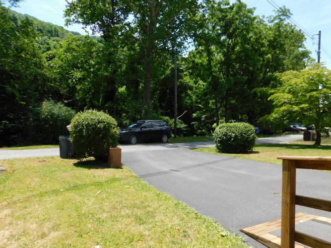 Listing Image 103