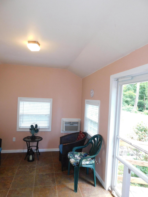 Listing Image 17