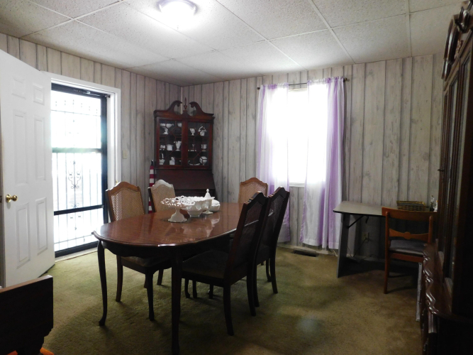 Listing Image 32