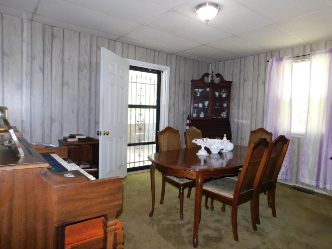 Listing Image 33