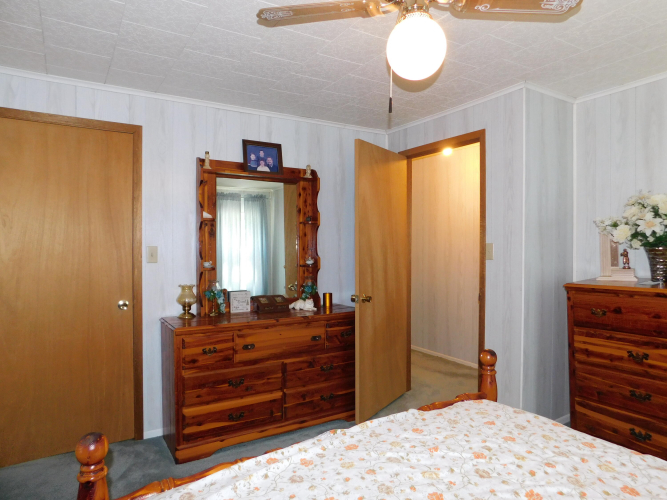 Listing Image 75