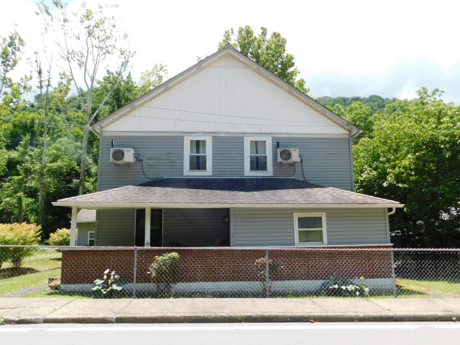 Listing Image 82