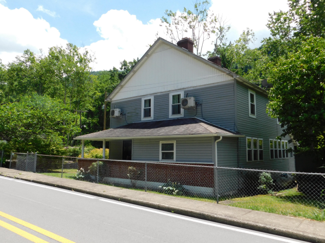 Listing Image 90